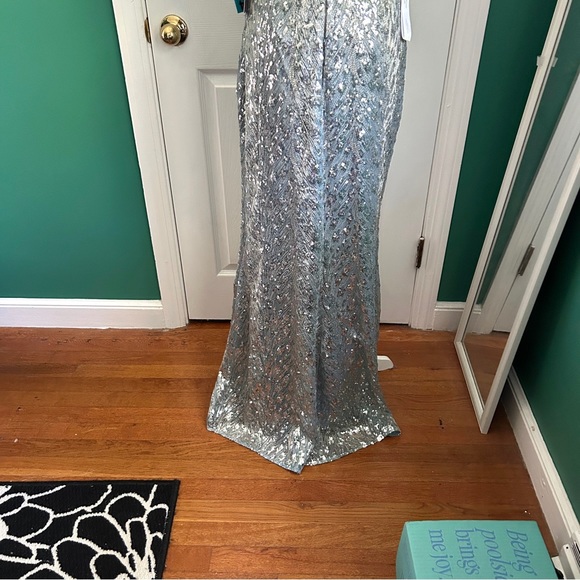 Light Aqua Sequin Long Gown, Mother of Bride/Groom 4 NWT - Picture 9 of 13